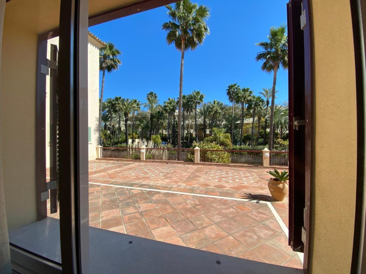 Apartamento Con Piscina ,Playa Con Vistas Panoramicas En La Marina De Sotogrande Сан-Роке Экстерьер фото