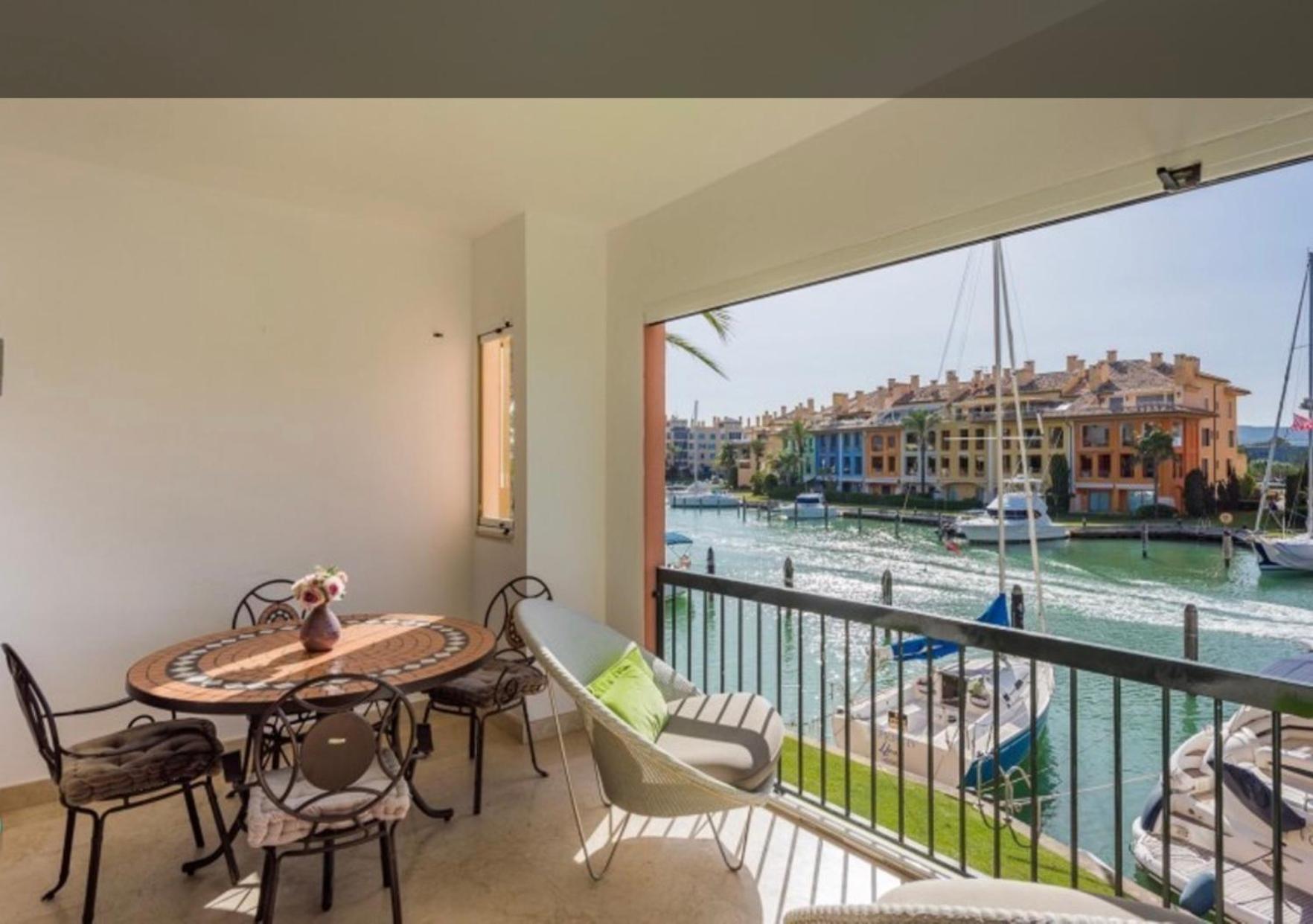 Apartamento Con Piscina ,Playa Con Vistas Panoramicas En La Marina De Sotogrande Сан-Роке Экстерьер фото